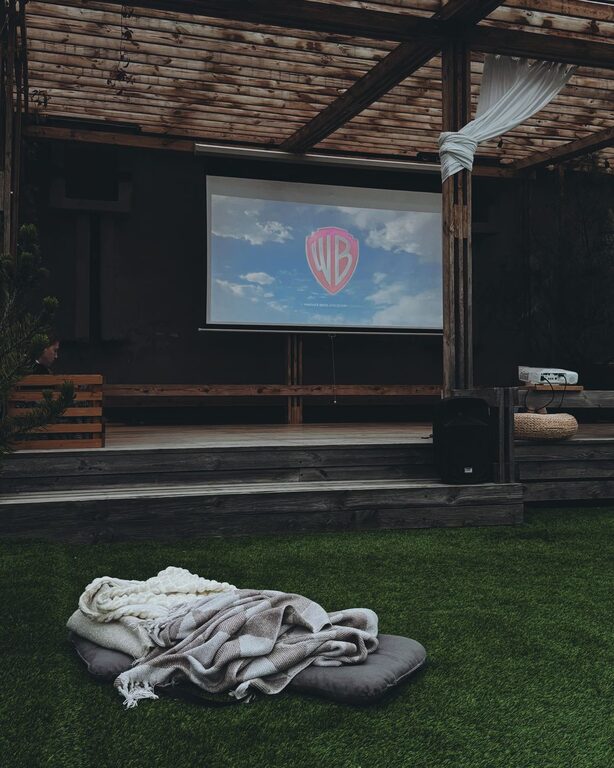 Cozy Movie Night at Home: Tips for the Perfect Evening